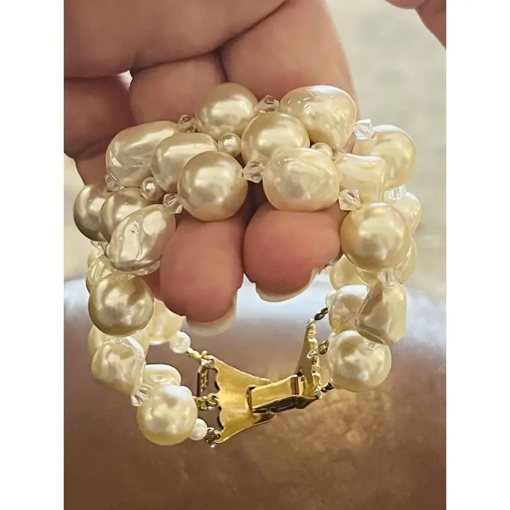 Vintage Karla Jordan Bracelet Beaded Faux Pearl Signed Statement 6.75” Gold Tone